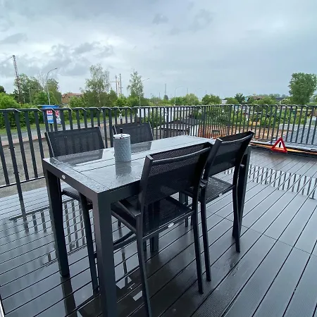 2 Raum Apartment Mit Terrasse, Hell Und Stilvoll Borna Exterior photo