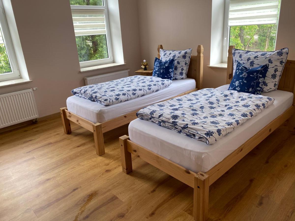 Schöne 2 Zimmerwohnung, Neu Saniert, Hell, Stilvoll